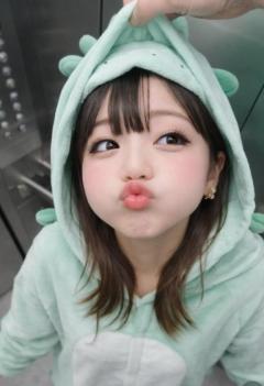 BLUE MOON cafe　愛月(えれな)可憐なエロ姫