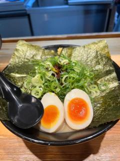 週の真ん?=中✳︎水?=曜日_出勤?