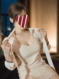 okinawa -銀ノ翼-　りこ【反則級の神乳】