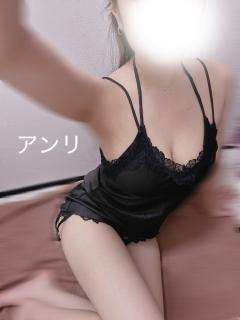 DALIA(ダリア)　アンリ