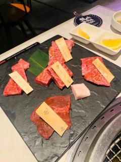 むしょーーーに