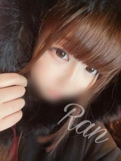 アナンのお兄さん?