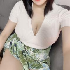 美らエス　知念みく