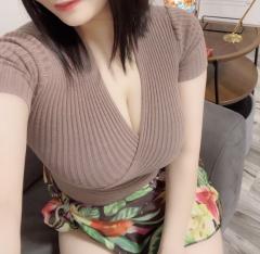 美らエス　知念みく