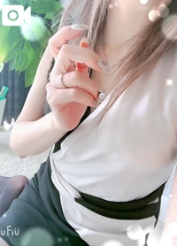ひっそり……