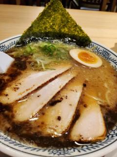 ラーメンは食べだすと頻繁に食べます