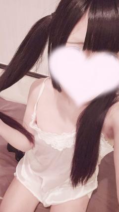  新人☆もも☆〜U’i〜