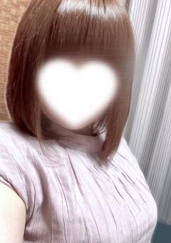 鹿児島天文館デリヘルLOVEVE～ラヴィーヴ～　かな☆可愛い系パイパンお姉さん☆