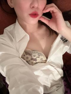 ちょこん?=と待機中🐣?