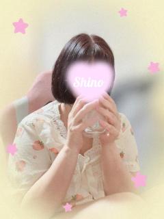 MANIN-ONREIマン淫御礼　紫乃（しの）濡れて艶めく人妻