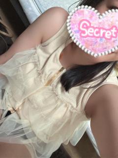 人妻コレクション～若妻から熟女まで　新人うの♡イラマチオ大好き♪