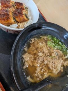 BLUE MOON cafe(大分市) 桜葉(おとは)変態神エロ新人