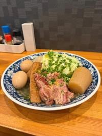 もぐもぐ