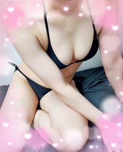  なぎ♡体験入店