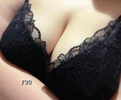 26歳経産婦の胸部