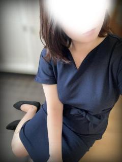 ８月?