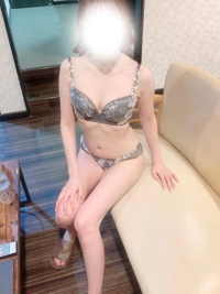 マドンナSANSAIN さえ 自分で触っちゃう