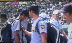 仙台育英選手に拍手?