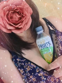 シュキーン∠(　- )／