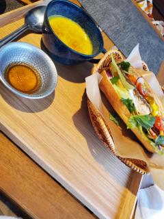 バーミヤンじゃないよ、バインミーだよ
