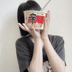 ラーメンと共にNetflix徘徊の幸せな夜?