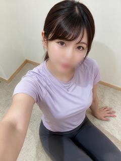 #若妻デリ　ひより