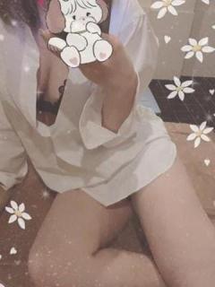人の妻を抱く優越感　紫苑／しおん