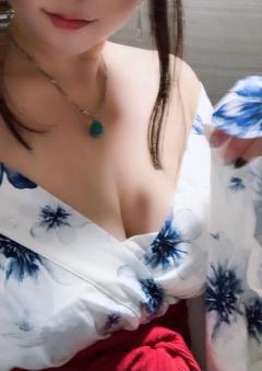 人妻コレクション～若妻から熟女まで　新人るい♡神秘的なＦ美乳美女