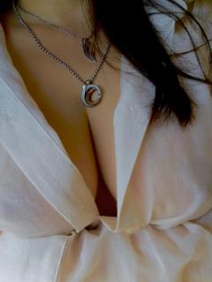 人妻コレクション～若妻から熟女まで 新人るい♡神秘的なＦ美乳美女 出張先で…^ ^