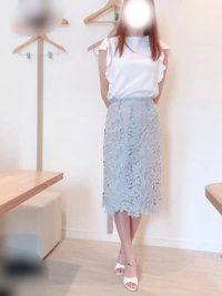 マドンナSANSAIN さえ 四つん這いを眺めたい