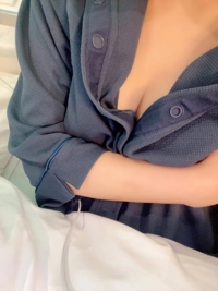 チラ見え