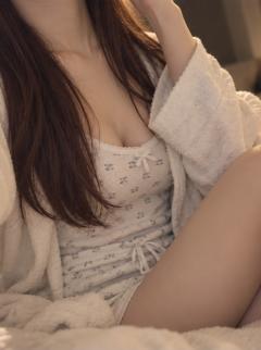  れいスタイル抜群！SS級美人　アロマコース