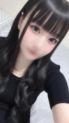 人妻コレクション～若妻から熟女まで　激熱新人りな♡奇跡の幼妻♪