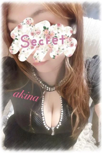 マドンナSANSAIN　あきな
