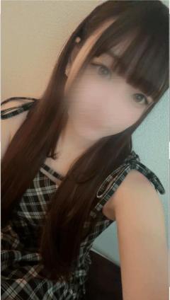 人妻コレクション～若妻から熟女まで　激熱新人りな♡奇跡の幼妻♪