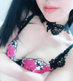 BABY DOLL　《李愛》りあ
