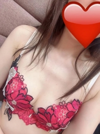 池袋㊙エステフル勃起　伊吹まお