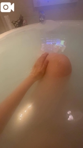 池袋㊙エステフル勃起 月野ゆめ ほっとひと息