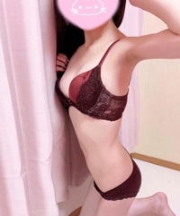 池袋㊙エステフル勃起　辻井みく