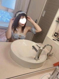 池袋㊙エステフル勃起　里美もえ