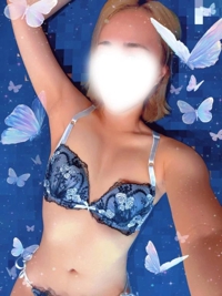 池袋㊙エステフル勃起　若槻あん