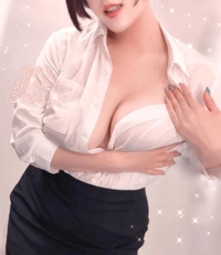 おっぱいに触れて元気に