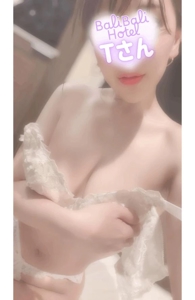 池袋㊙エステフル勃起(豊島区出張アロマエステ) 湊ちあき