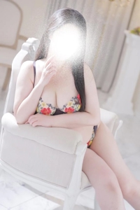池袋㊙エステフル勃起　秋山志保